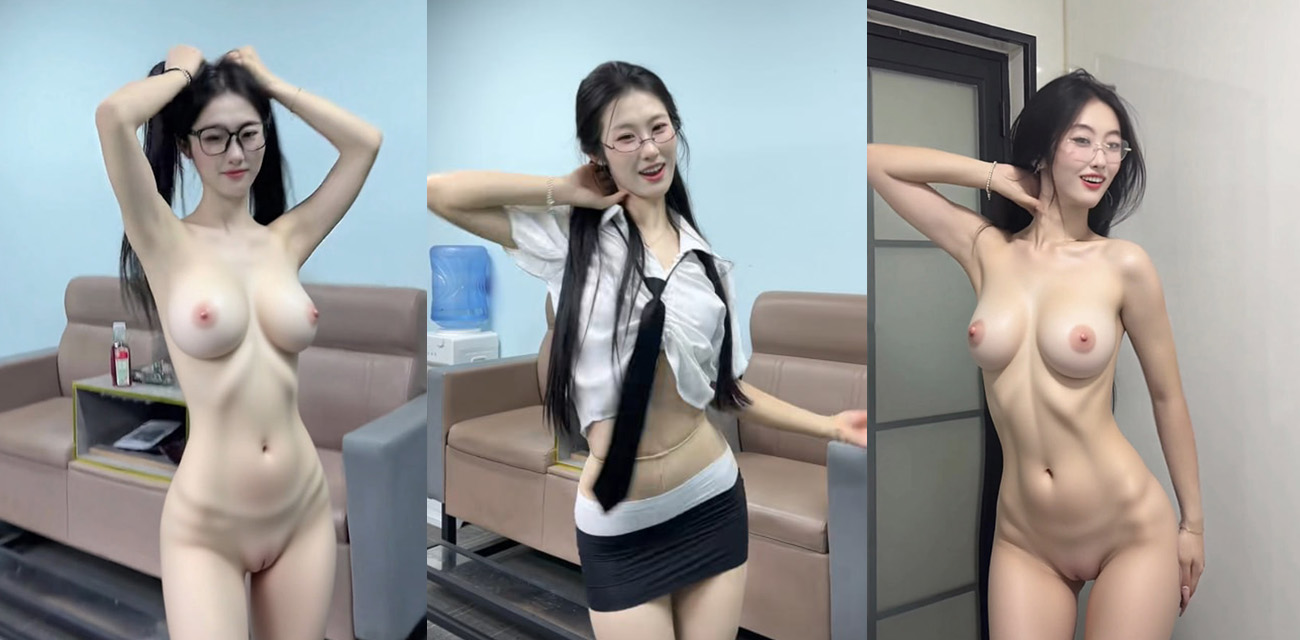 新晋女神【小语厂长】裸舞视频泄露，清纯脸扭臀抖奶这骚劲太顶了